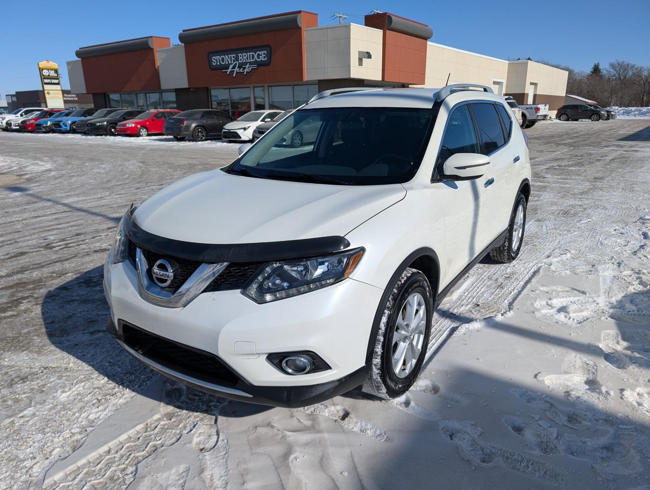 Used 2016 Nissan Rogue SV for sale in Steinbach, MB