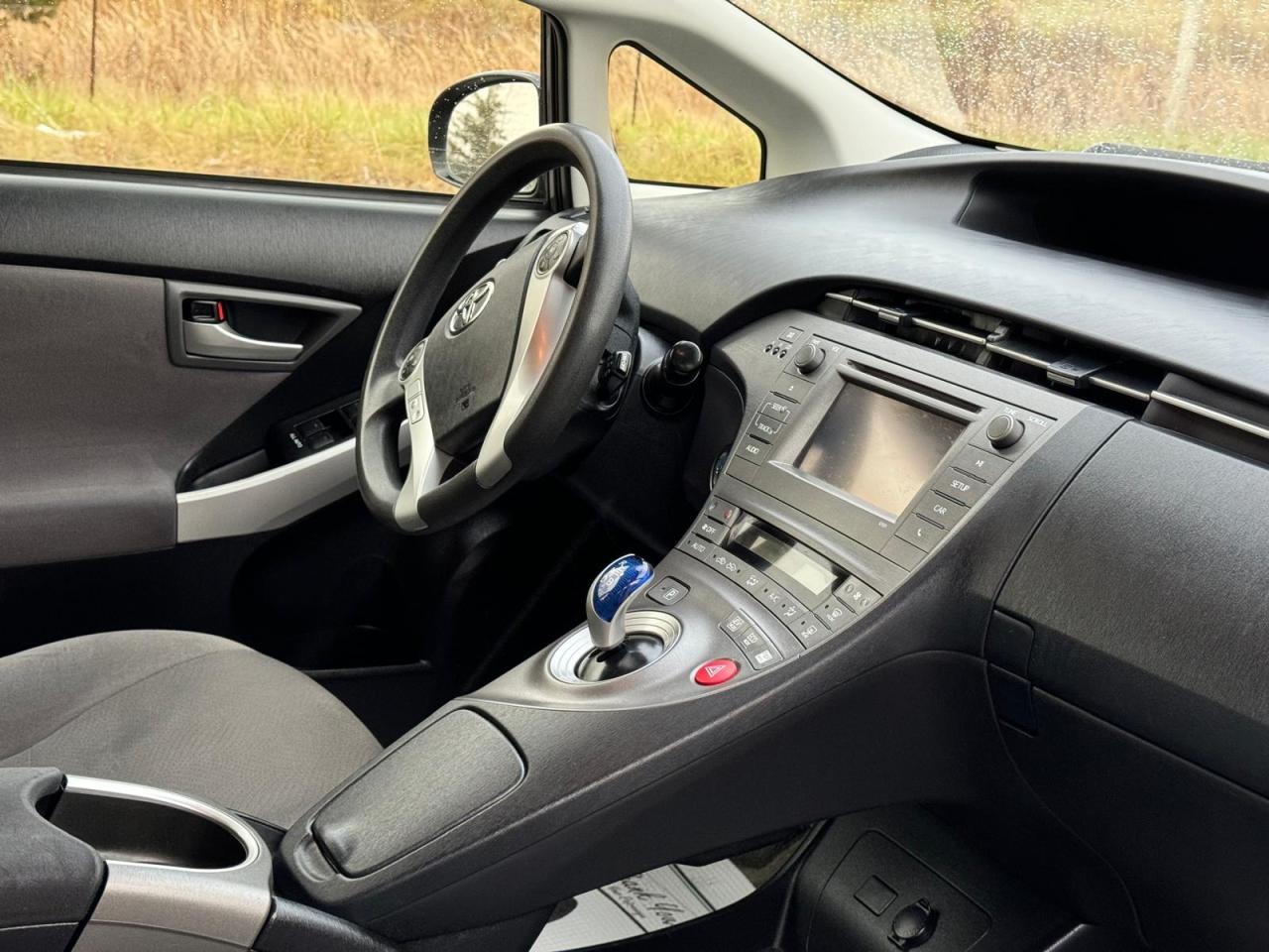 2013 Toyota Prius BLUETOOTH | BACKUP CAM | PUSH START Photo8
