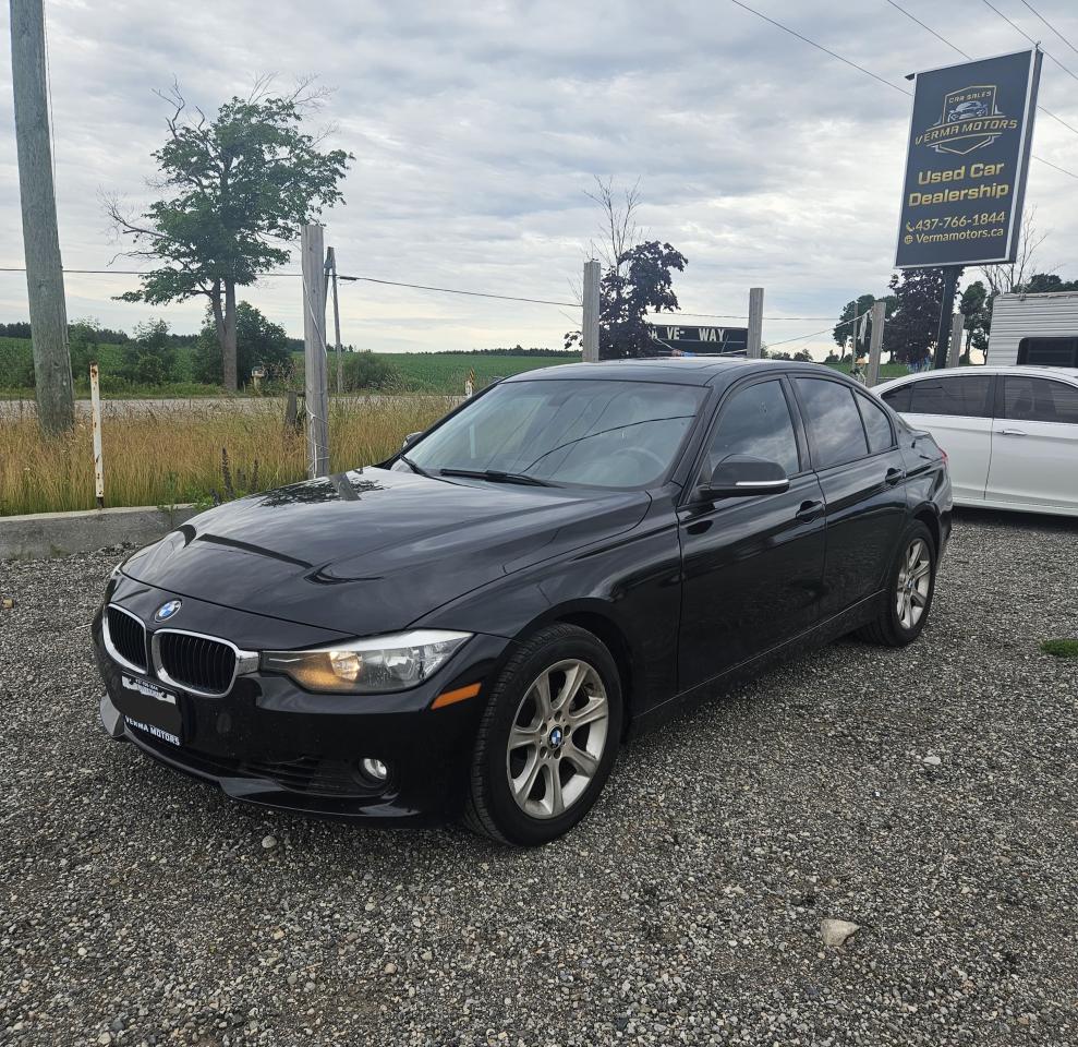 Used 2013 BMW 3 Series 4dr Sdn 328i xDrive Classic Line AWD *Ltd Avail* for sale in Hillsburgh, ON