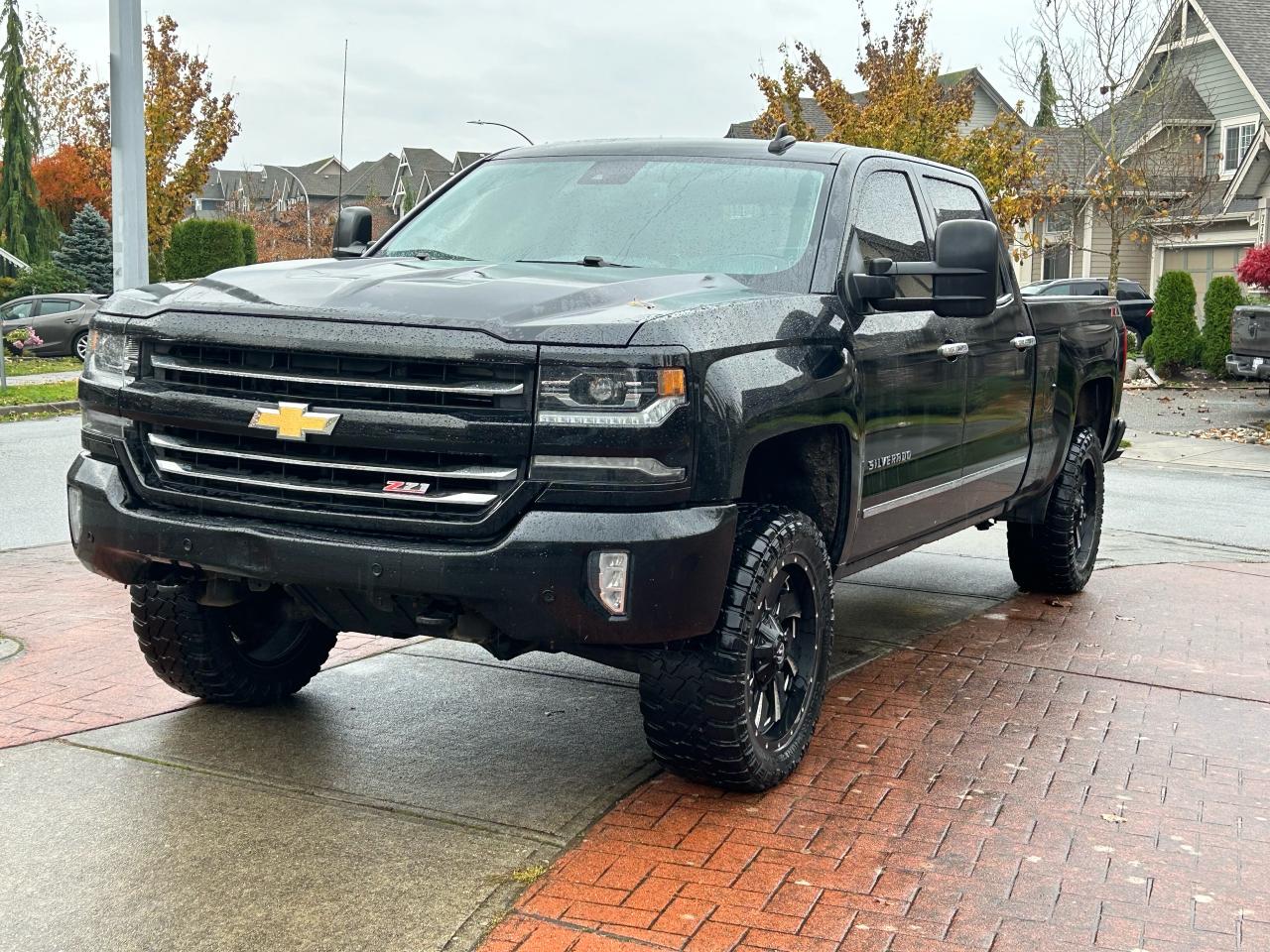 Used 2018 Chevrolet Silverado 1500 4WD Crew Cab 143.5