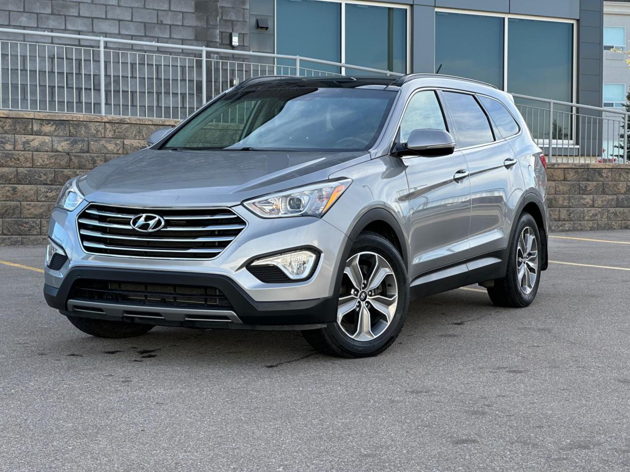 Used 2014 Hyundai Santa Fe XL AWD | LEATHER | MOONROOF | BACKUP CAM| $0 DOWN for sale in Calgary, AB