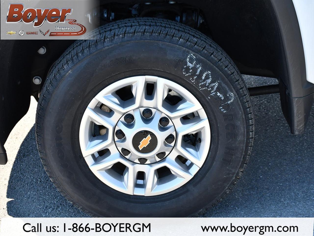 2025 Chevrolet Silverado 2500 HD 4WD Double Cab Standard Box LT Photo