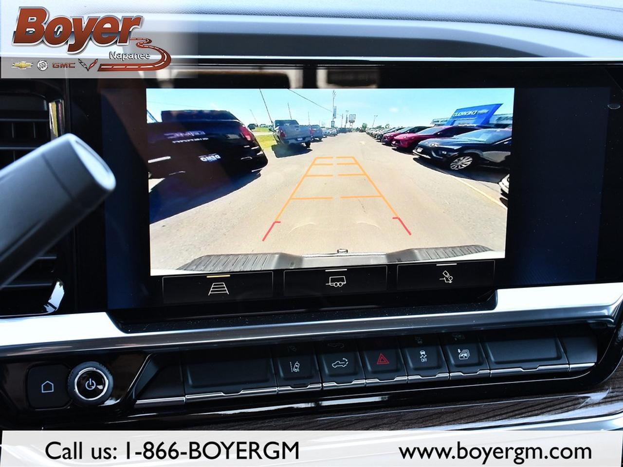 2025 Chevrolet Silverado 2500 HD 4WD Double Cab Standard Box LT Photo