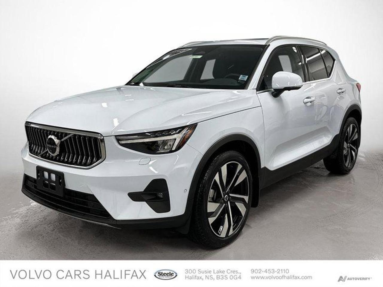 Used 2024 Volvo XC40 Plus Bright Theme for sale in Halifax, NS