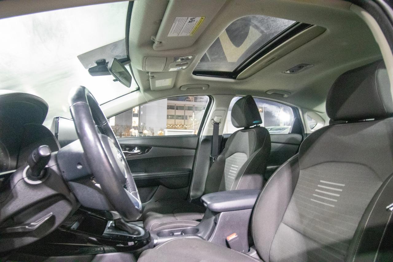 2021 Kia Forte EX Photo5