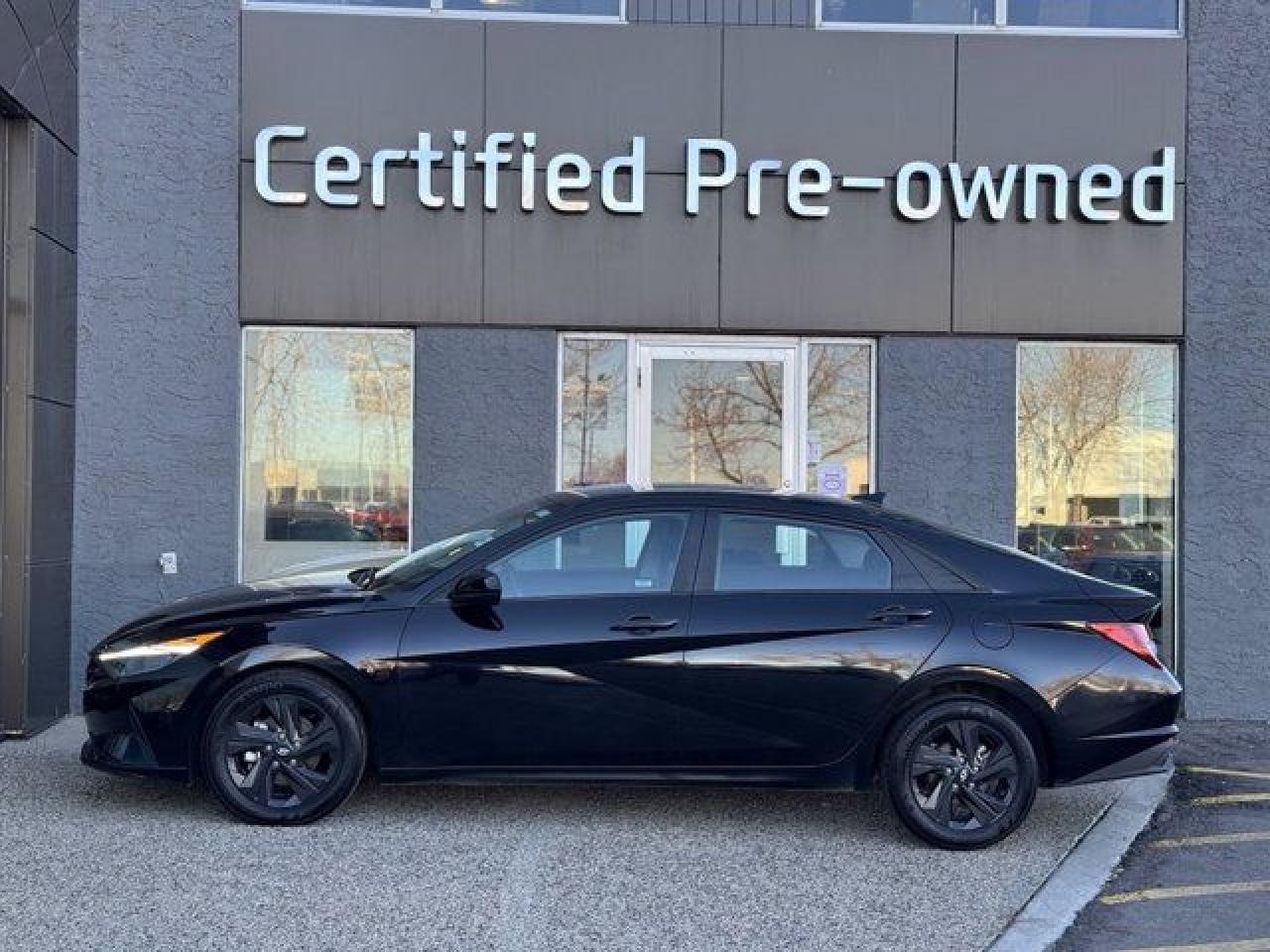 Used 2023 Hyundai Elantra PREFERRED w/ AWD / BLIND SPOT DETECTION / LOW KMS for sale in Calgary, AB