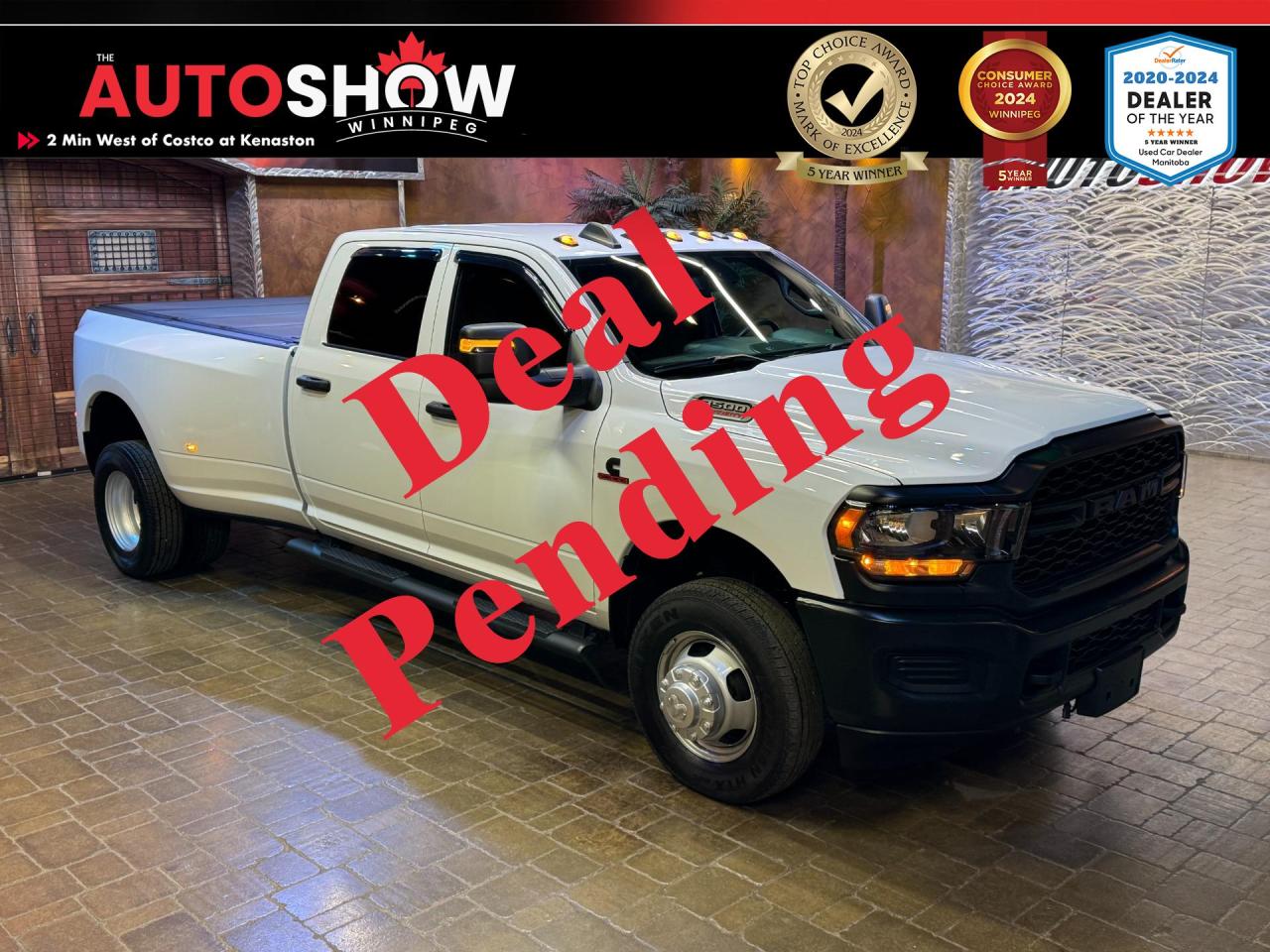 Used 2023 RAM 3500 TRADESMAN - DUALLY W/ASIN!! 6-Passenger!! LEATHER!! for sale in Winnipeg, MB