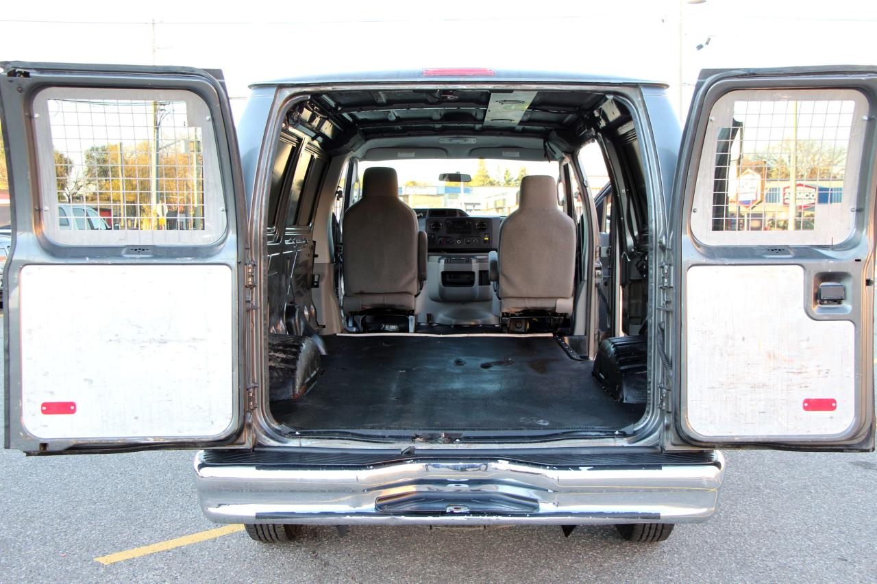 2012 Ford Econoline 4.6l - Photo #9