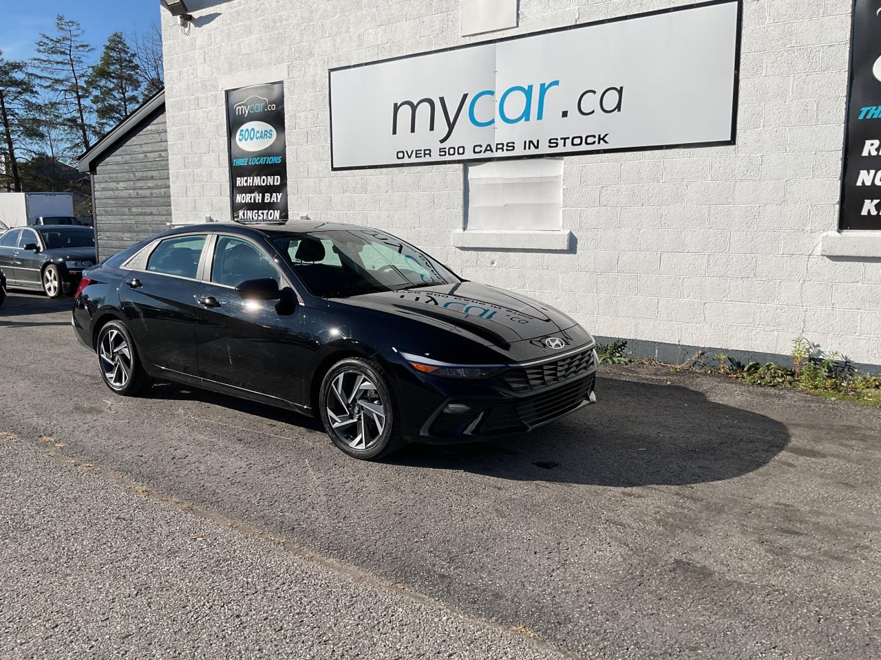 Used 2024 Hyundai Elantra Preferred 2L PREFFERED!!! SUNROOF. HEATED SEATS. BACKUP CAM. BLUETOOTH. A/C. CRUISE. PWR GROUP. PERFECT FOR YO for sale in Kingston, ON