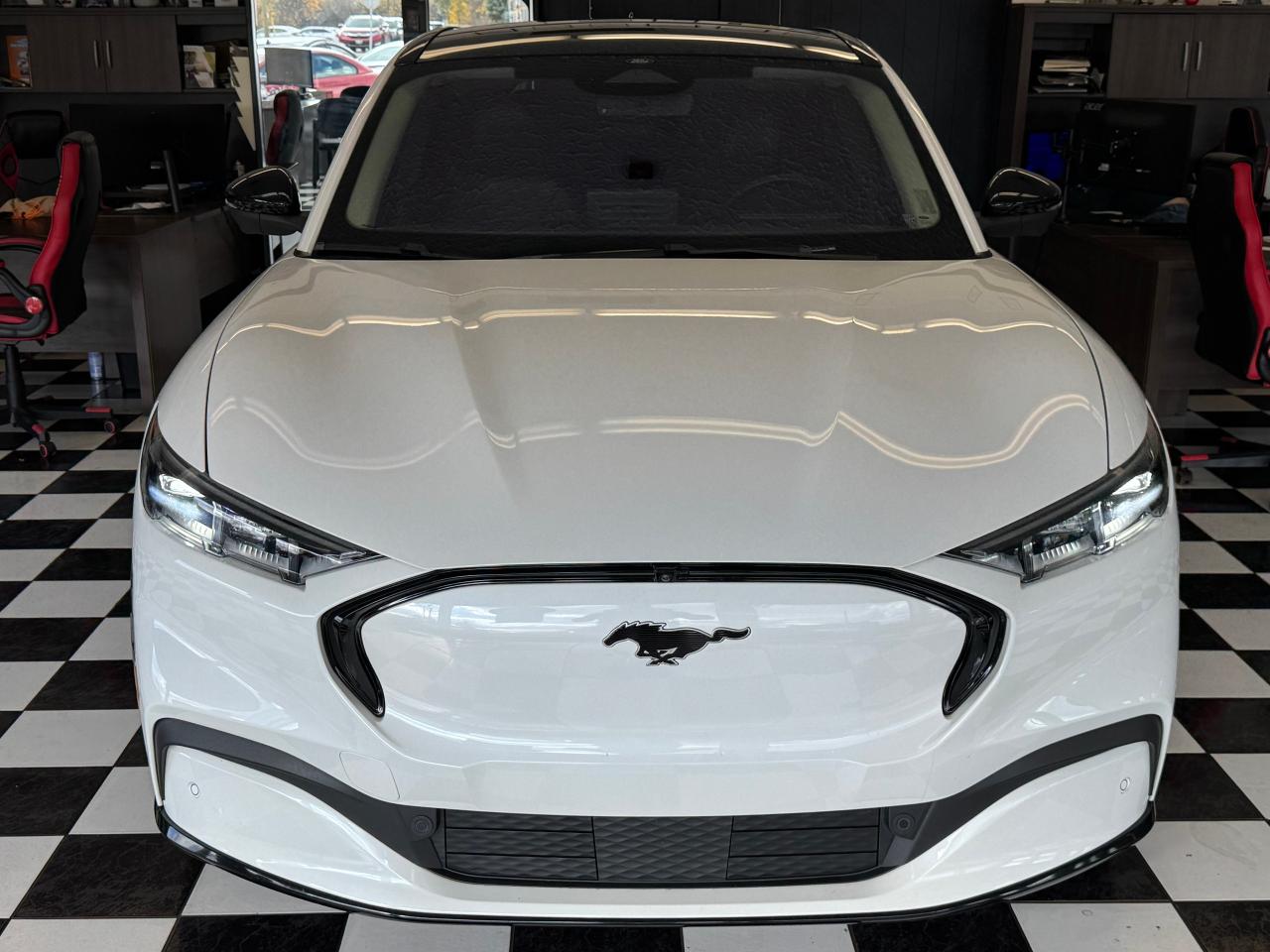 2021 Ford Mustang Mach-E Premium AWD+BlueCruise+360 Camera+CLEAN CARFAX - Photo #14