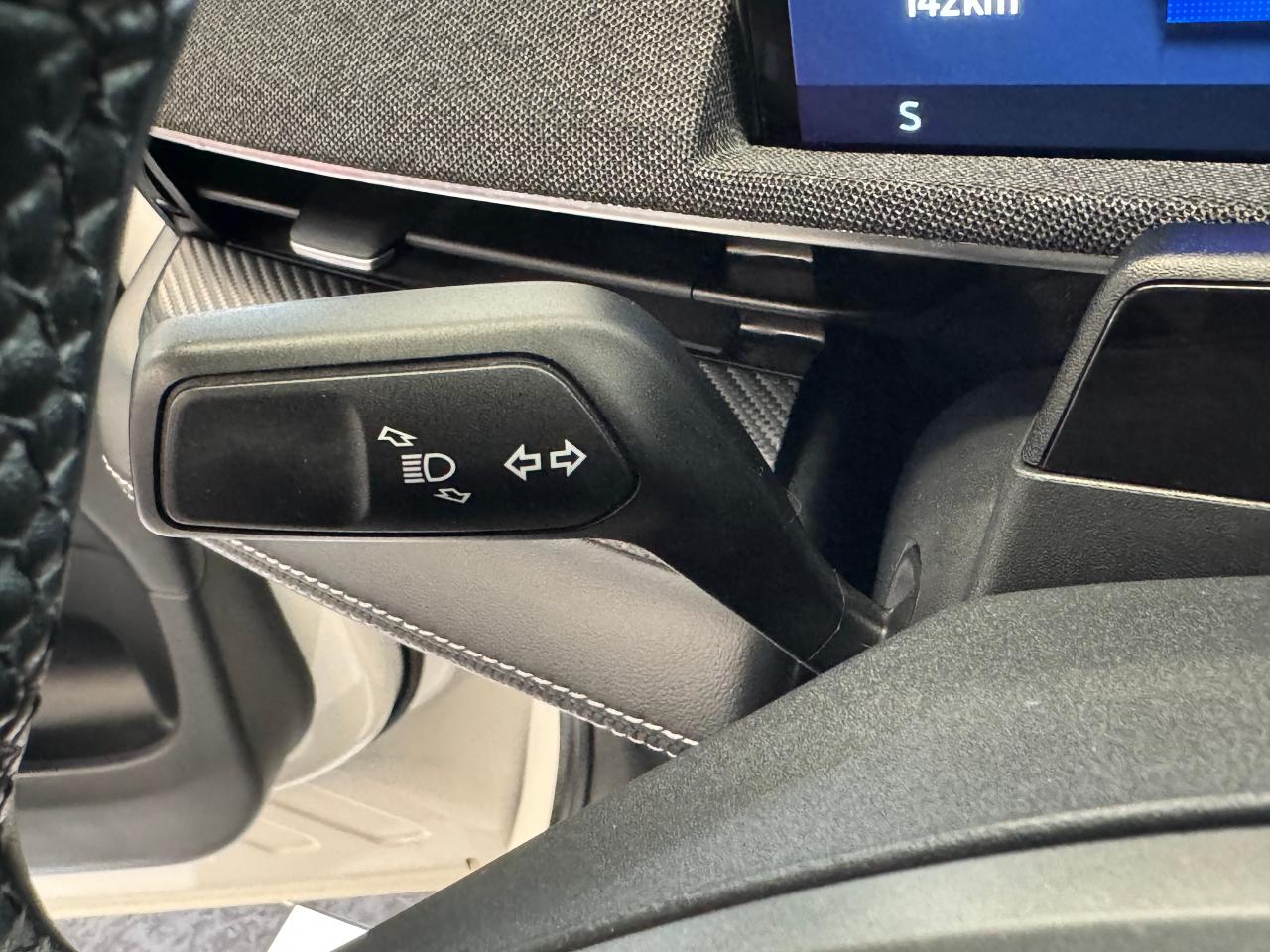 2021 Ford Mustang Mach-E Premium AWD+BlueCruise+360 Camera+CLEAN CARFAX - Photo #49