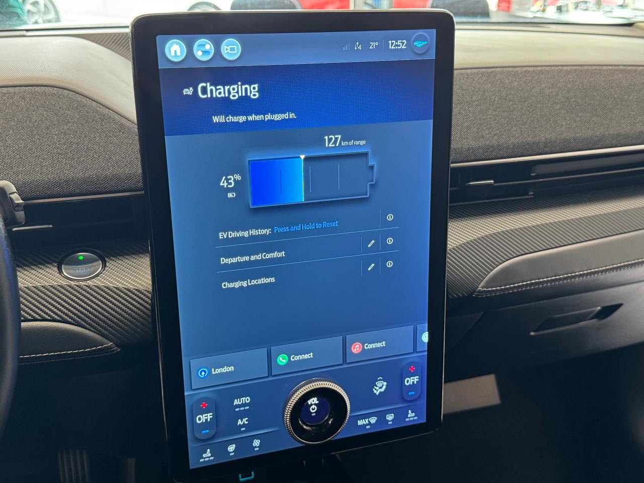 2021 Ford Mustang Mach-E Premium AWD+BlueCruise+360 Camera+CLEAN CARFAX - Photo #36