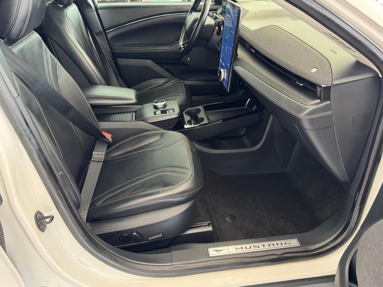 2021 Ford Mustang Mach-E Premium AWD+BlueCruise+360 Camera+CLEAN CARFAX - Photo #25