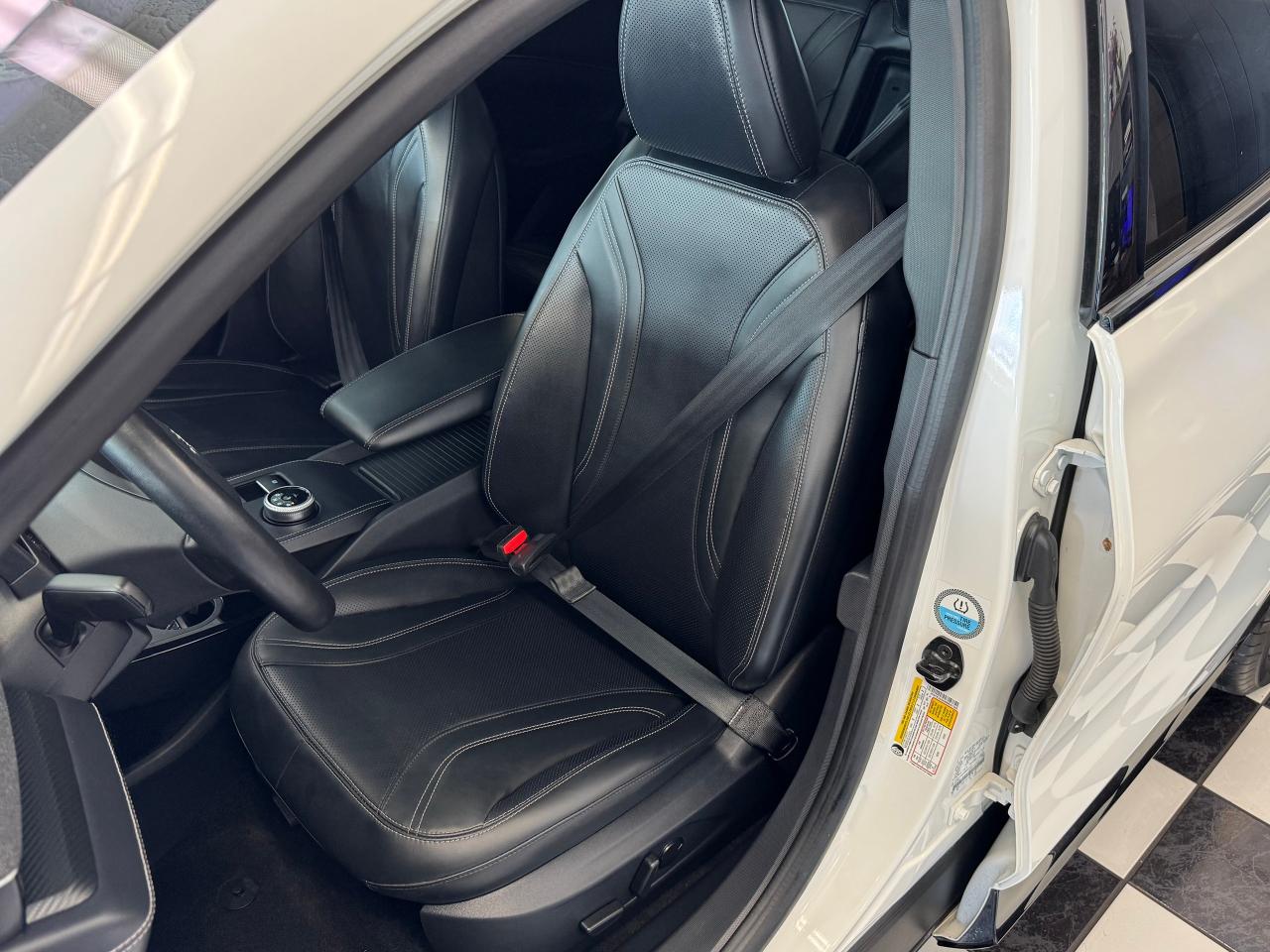 2021 Ford Mustang Mach-E Premium AWD+BlueCruise+360 Camera+CLEAN CARFAX - Photo #23