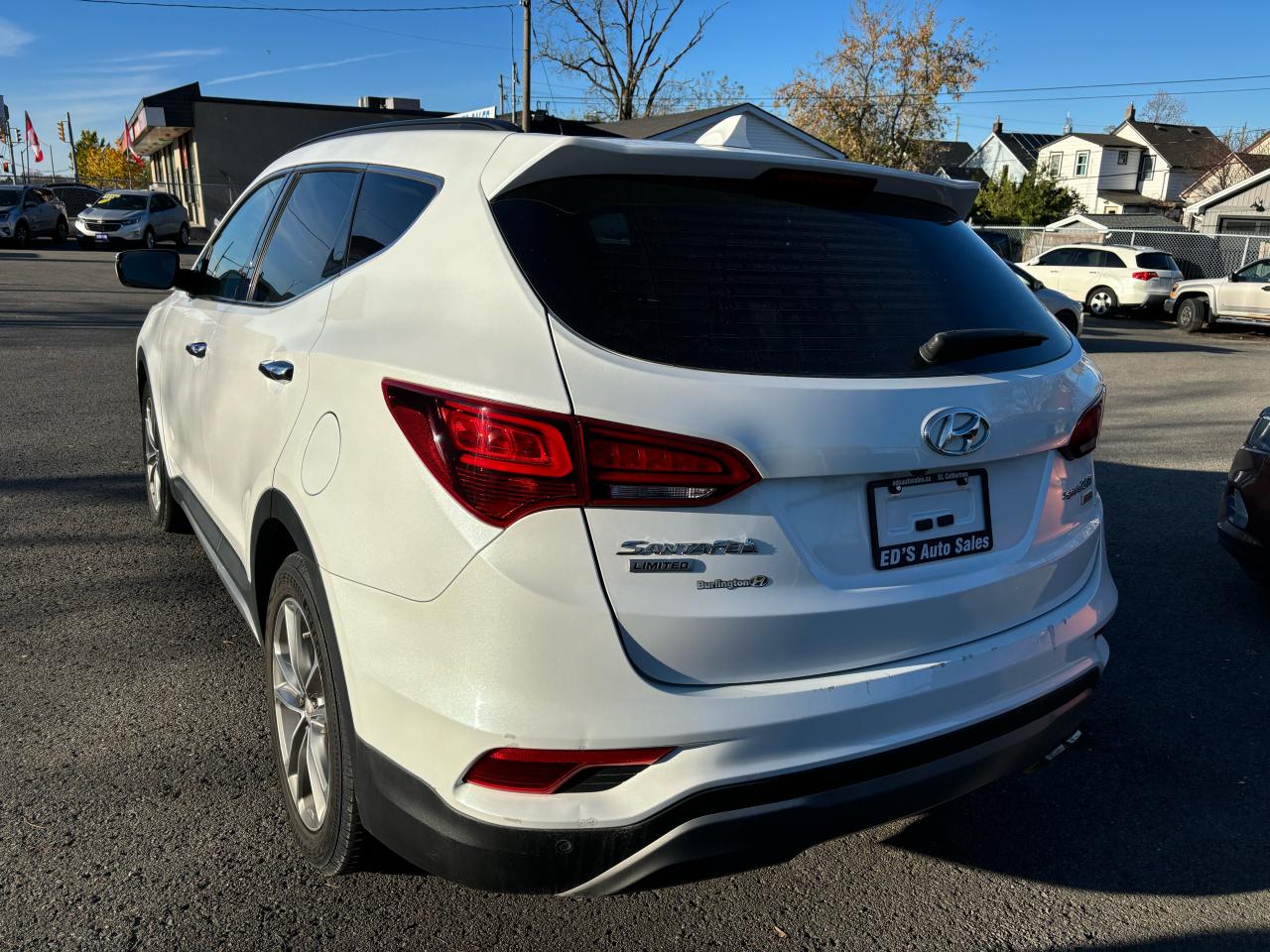 2017 Hyundai Santa Fe Sport Limited, All wheel Drive, Leather, Pano. Sunroof - Photo #4