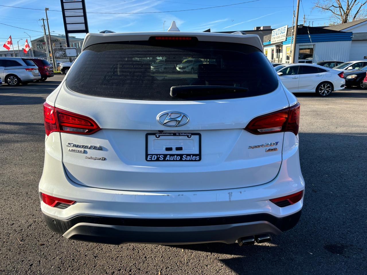 2017 Hyundai Santa Fe Sport Limited, All wheel Drive, Leather, Pano. Sunroof - Photo #5