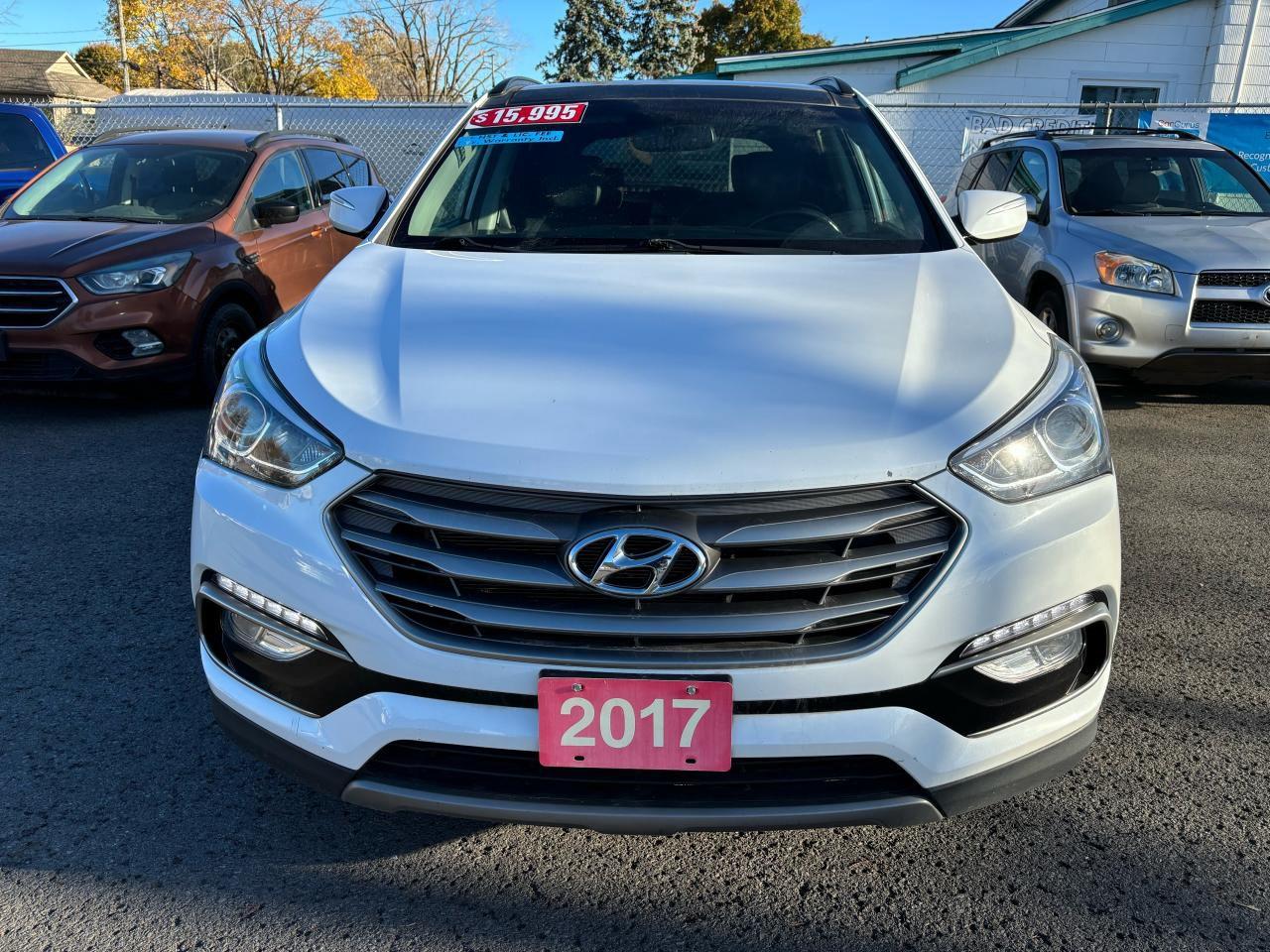 2017 Hyundai Santa Fe Sport Limited, All wheel Drive, Leather, Pano. Sunroof