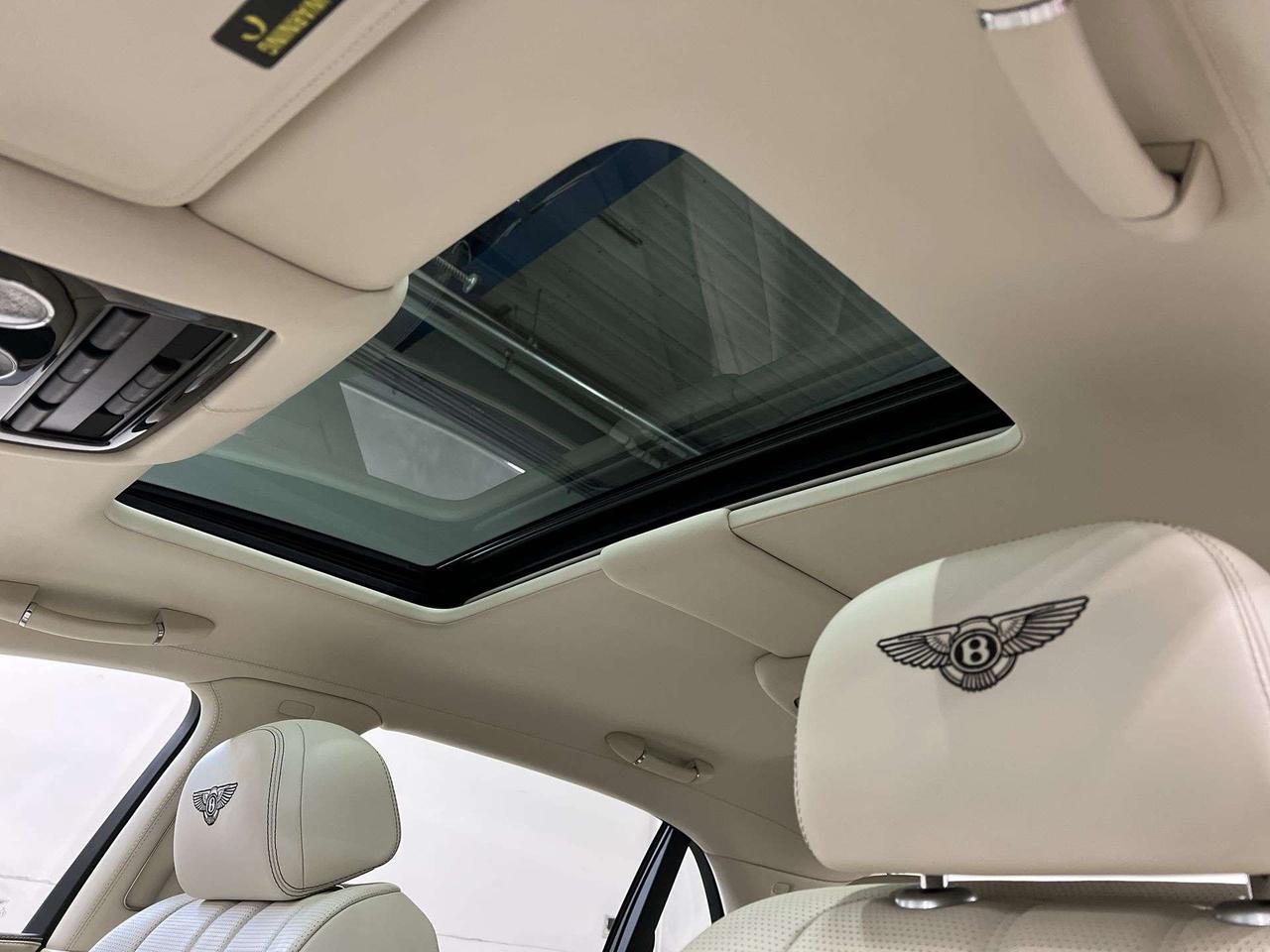 2015 Bentley Flying Spur W12 | 616HP | MASSAGE | ONLY 38,000 KMS! | RARE Photo