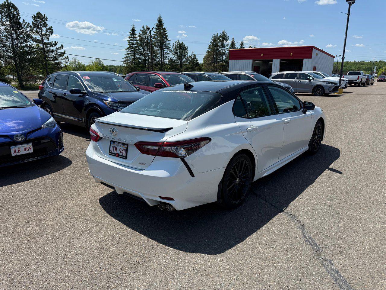 2021 Toyota Camry XSE Photo4