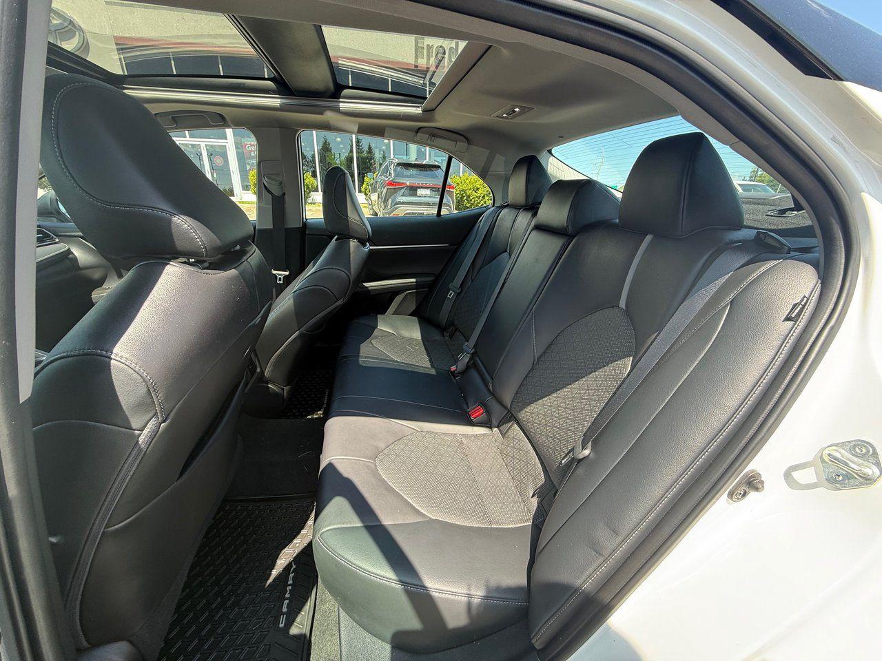 2021 Toyota Camry XSE Photo