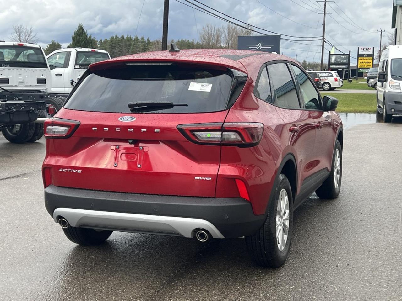 2025 Ford Escape Active AWD Photo