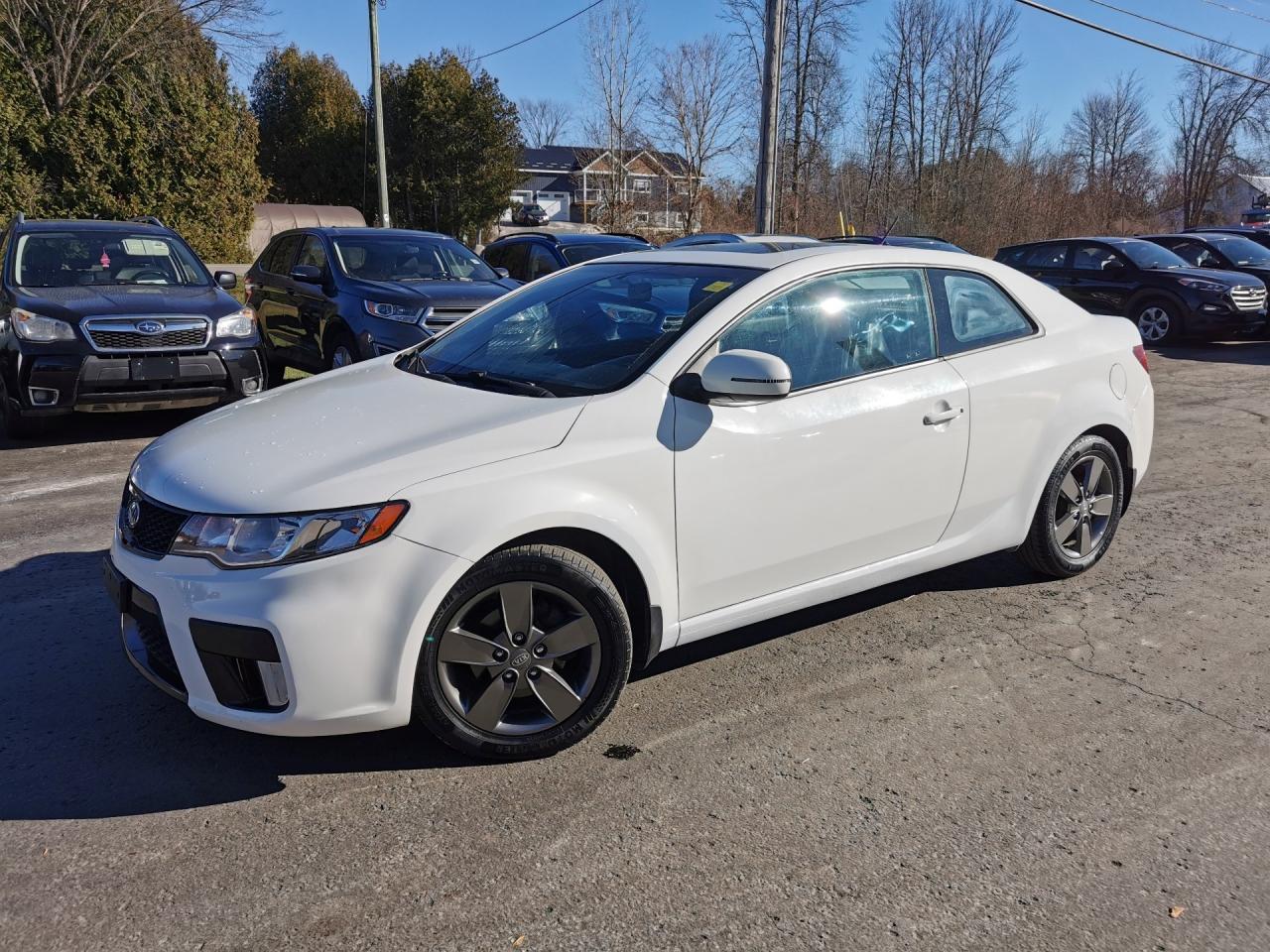 Used 2012 Kia Forte Koup EX for sale in Madoc, ON