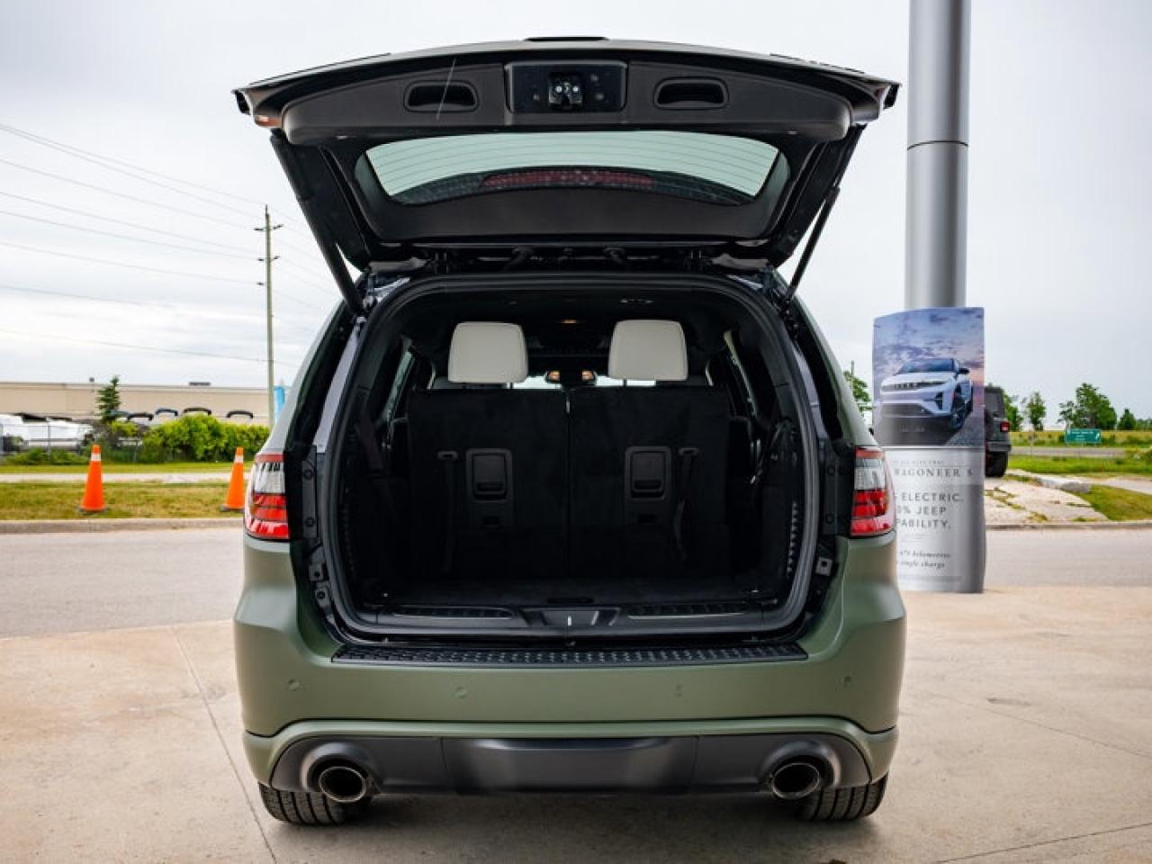 2025 Dodge Durango SRT Hellcat Hammerhead Photo