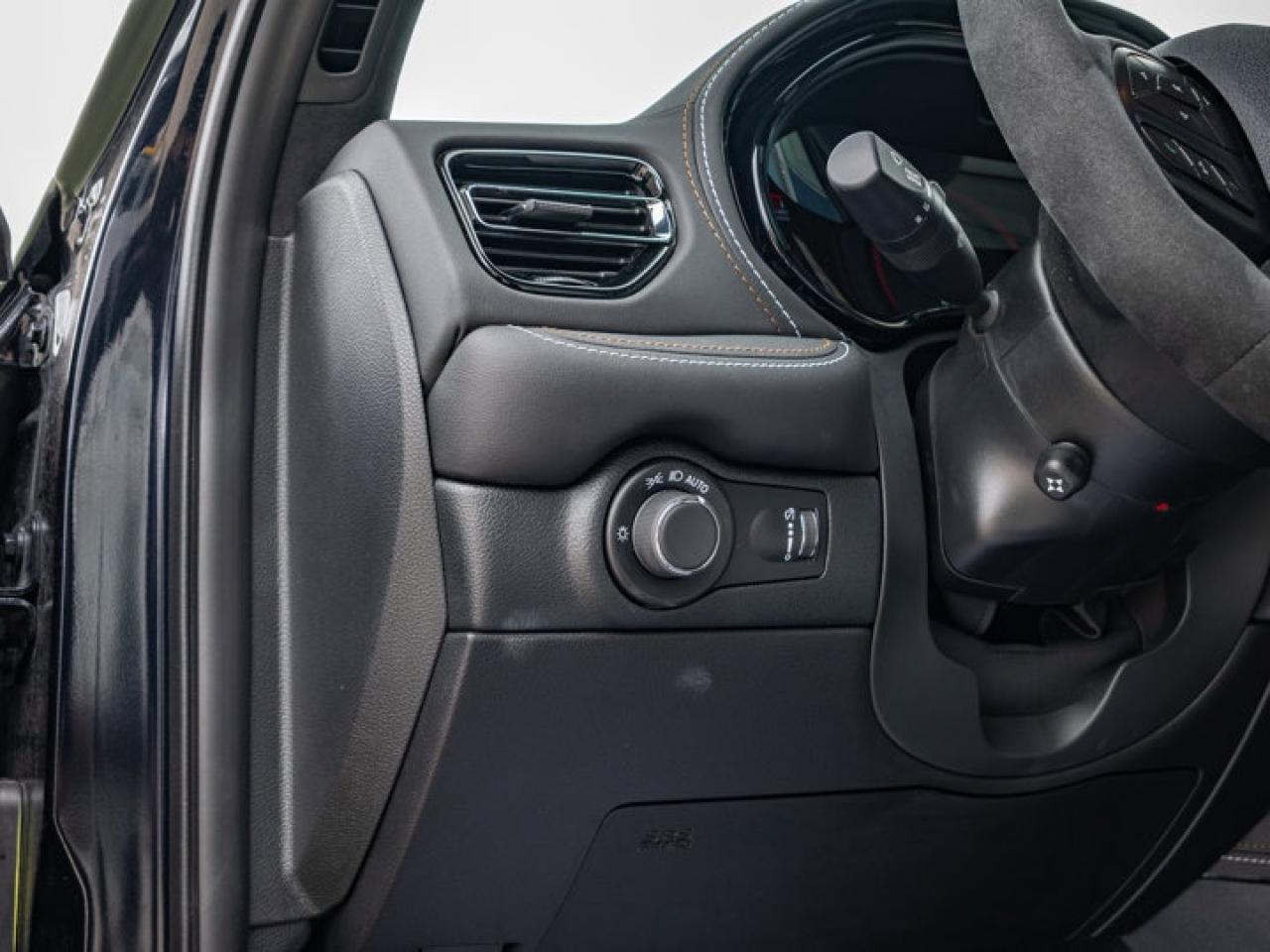 2025 Dodge Durango SRT Hellcat Hammerhead Photo