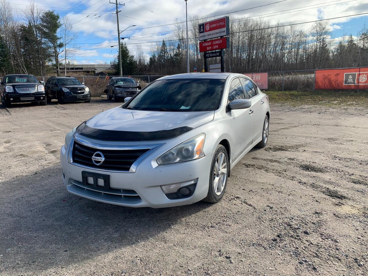 Used 2015 Nissan Altima 2.5 SV for sale in North Bay, ON