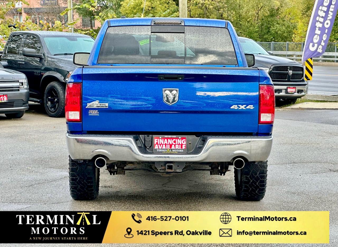 2017 RAM 1500 Big Horn Photo4