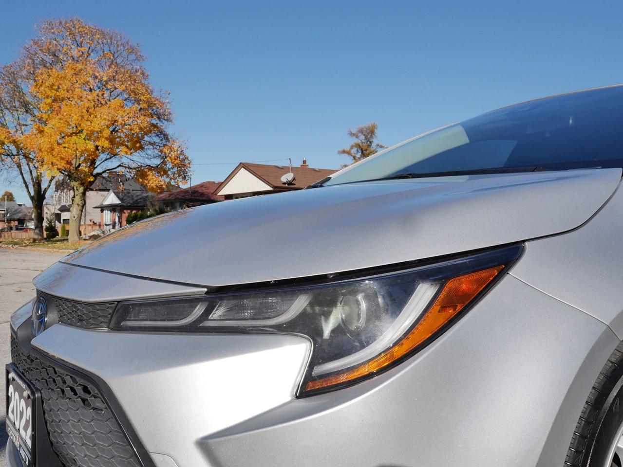 2022 Toyota Corolla LE Hybrid - Photo #6