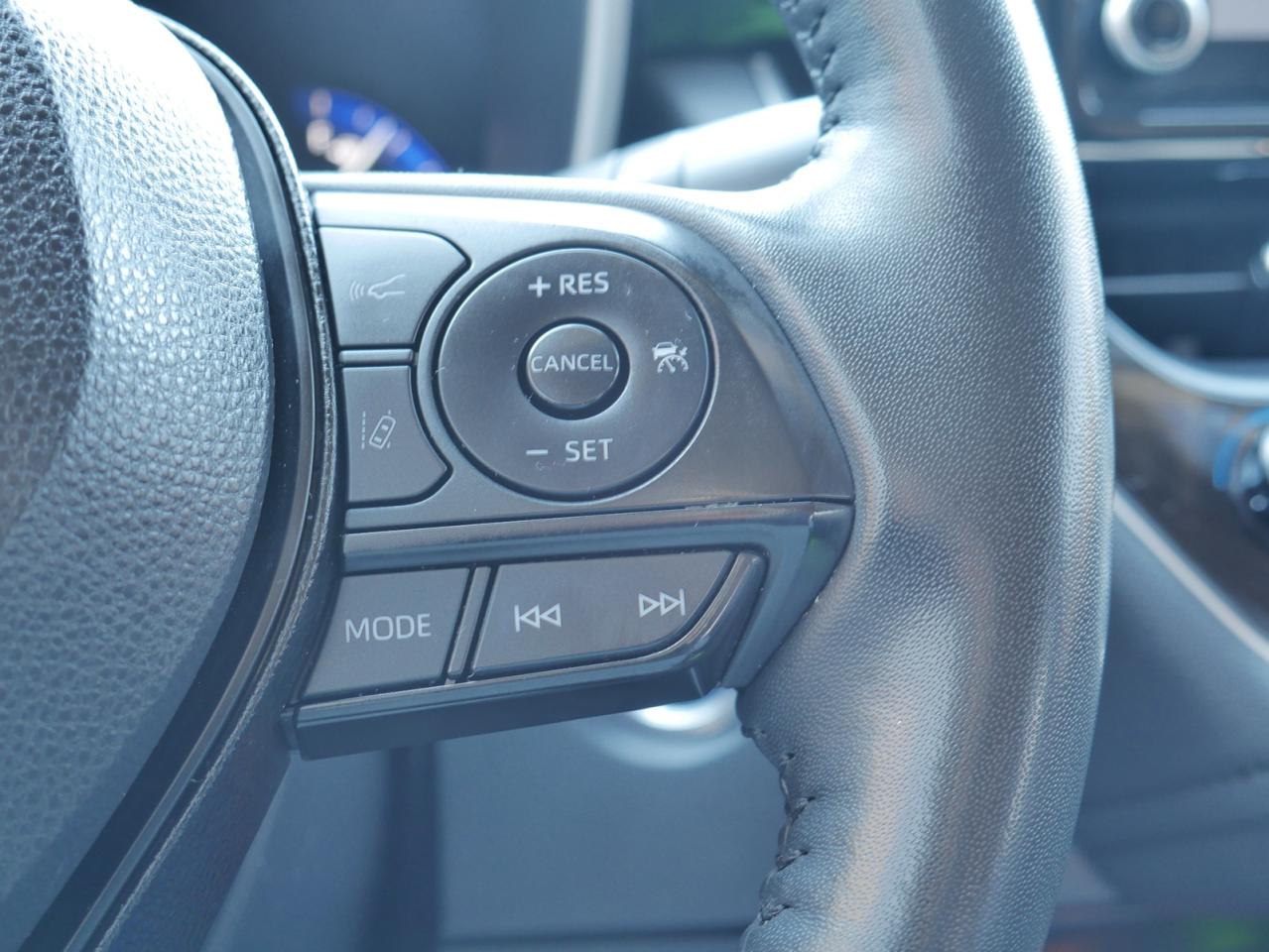 2022 Toyota Corolla LE Hybrid - Photo #20