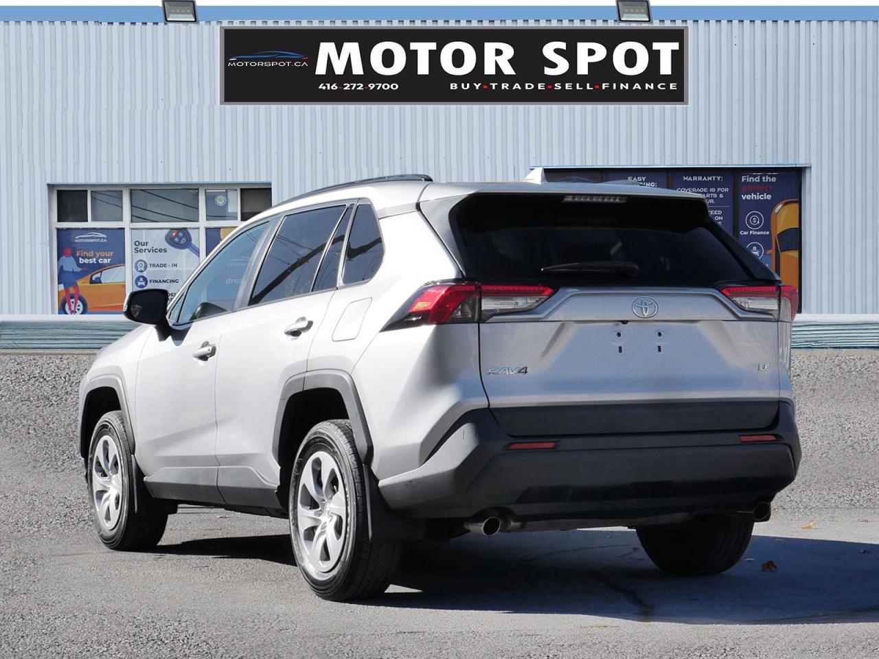 2019 Toyota RAV4 LE - Photo #4