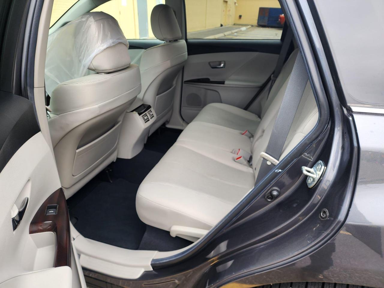 2011 Toyota Venza 4DR WGN AWD - Photo #7