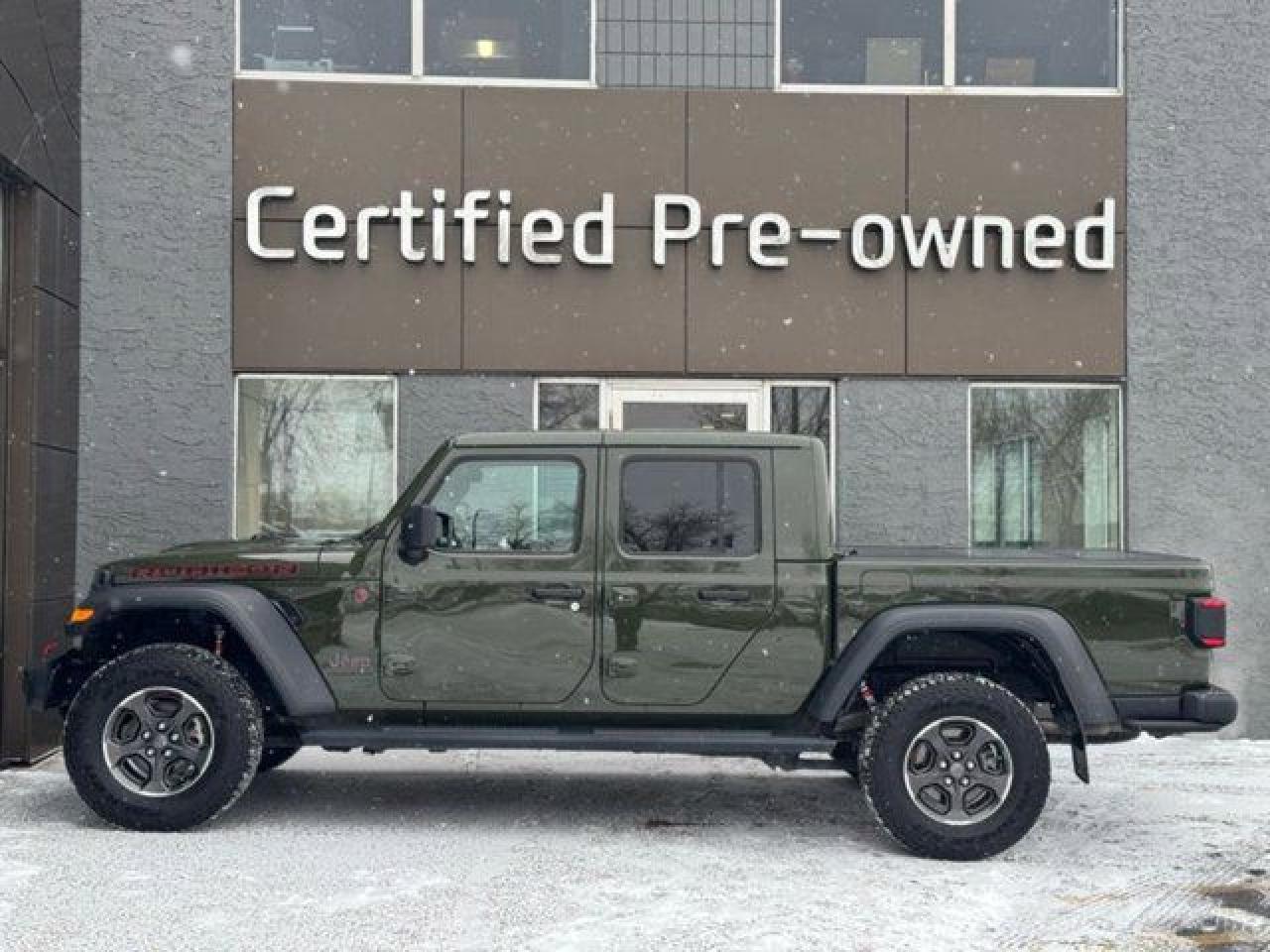 Used 2022 Jeep Gladiator RUBICON w/ LEATHER / LOW KMS for sale in Calgary, AB