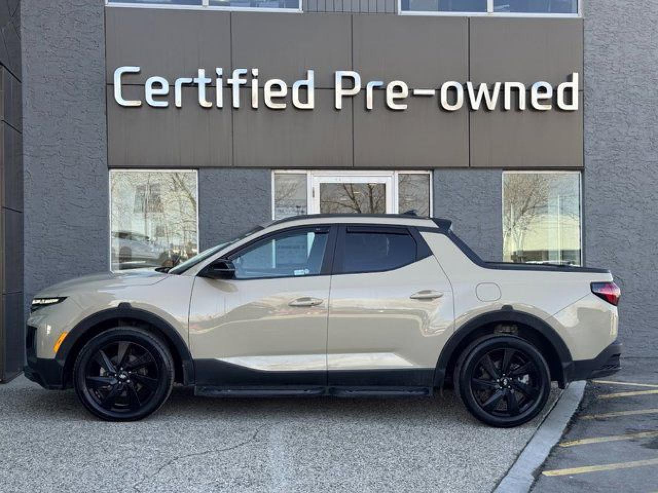 Used 2024 Hyundai Santa Cruz ULTIMATE w/ NAVI / 360 CAMERA / TOP MODEL for sale in Calgary, AB