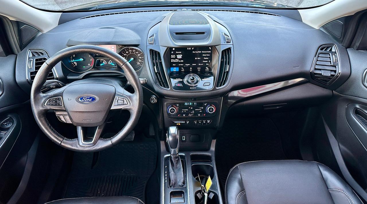 2018 Ford Escape Titanium Photo