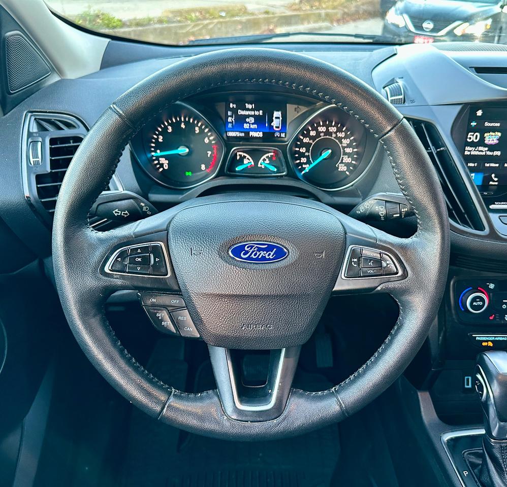 2018 Ford Escape Titanium Photo