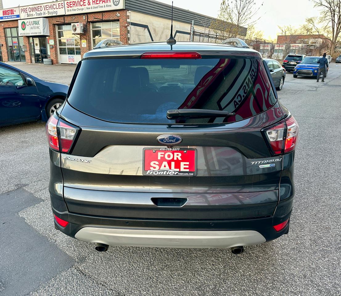 2018 Ford Escape Titanium Photo