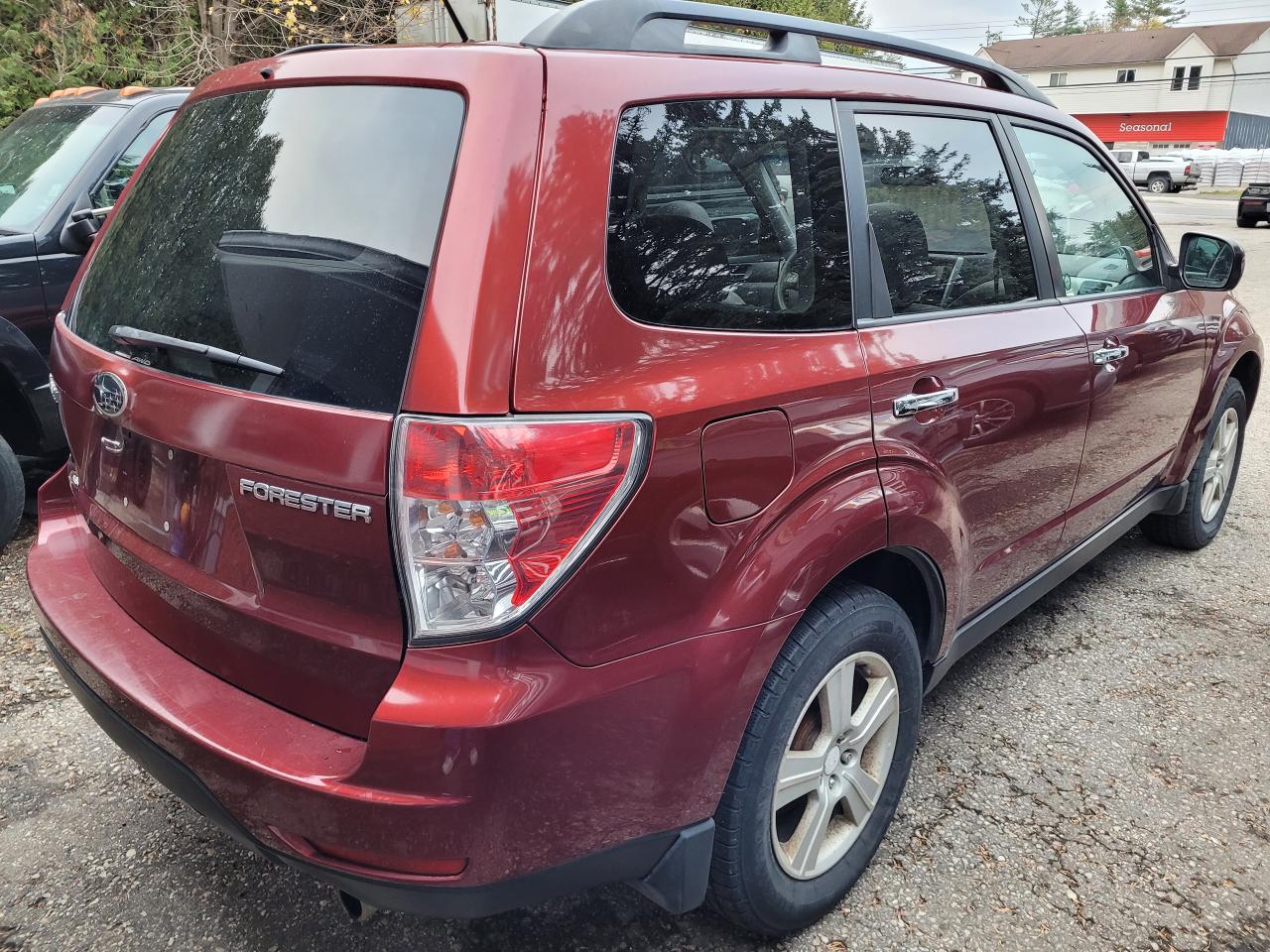 2009 Subaru Forester 4dr Auto X w/Prem/All-Weather Clean CarFax Finance - Photo #5