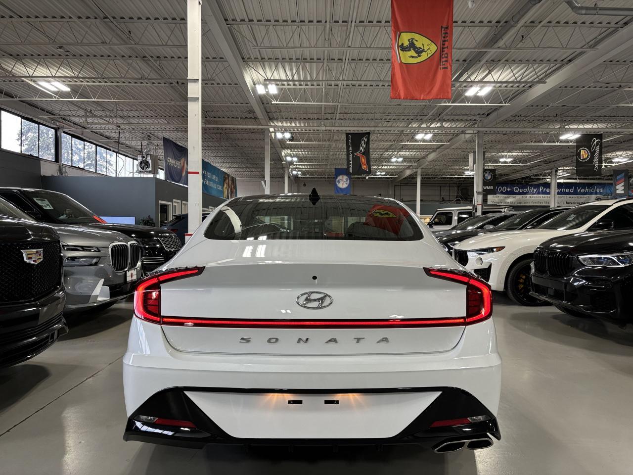 2022 Hyundai Sonata 1.6T Luxury|BOSE|360CAM|LEATHER|PANOROOF|ALLOYS|++ - Photo #5
