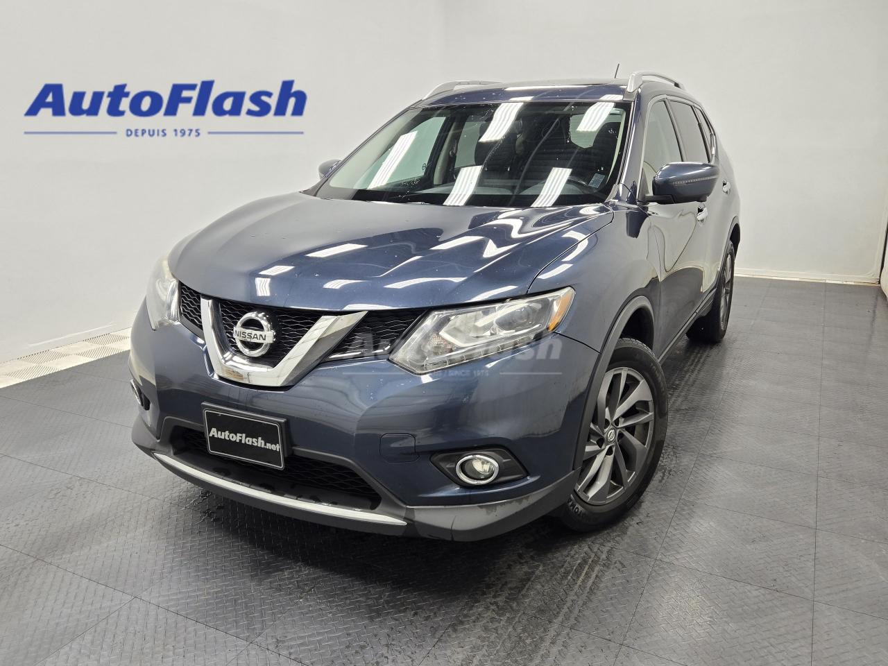 Used 2016 Nissan Rogue SL, TOIT PANO, CUIR, CAMERA, BLUETOOTH for sale in Saint-Hubert, QC