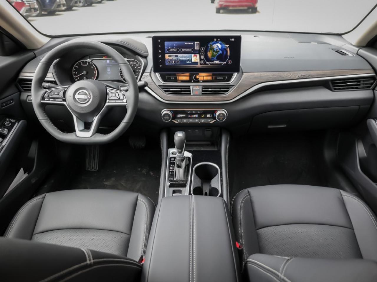 2025 Nissan Altima Platinum  -  Leather Seats Photo