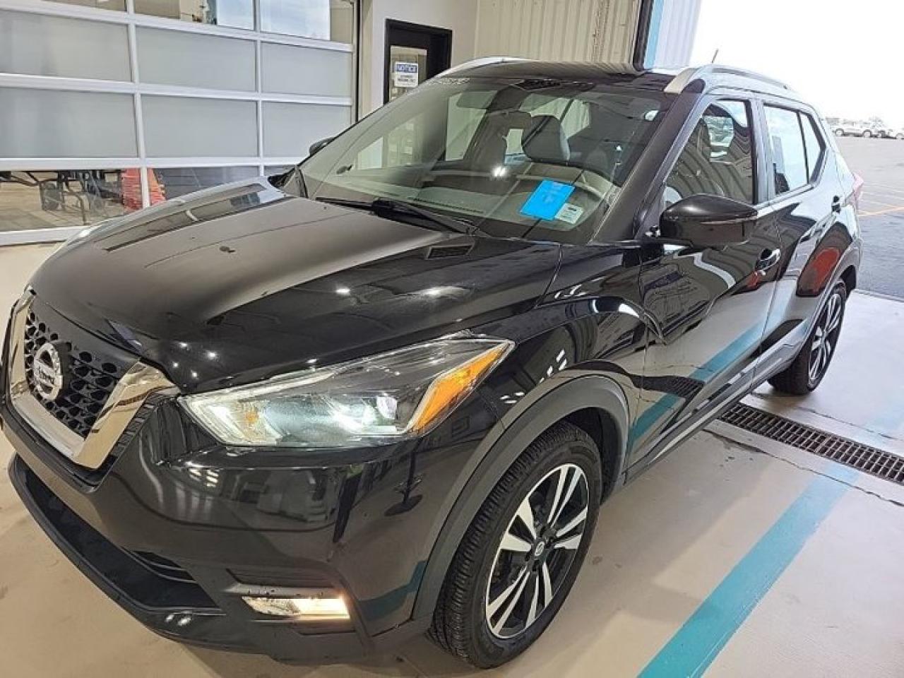 Used 2019 Nissan Kicks SR  | Leather | Bose | Remote Start | Heated Seats | CarPlay + Android | Rear Camera and more! for sale in Guelph, ON