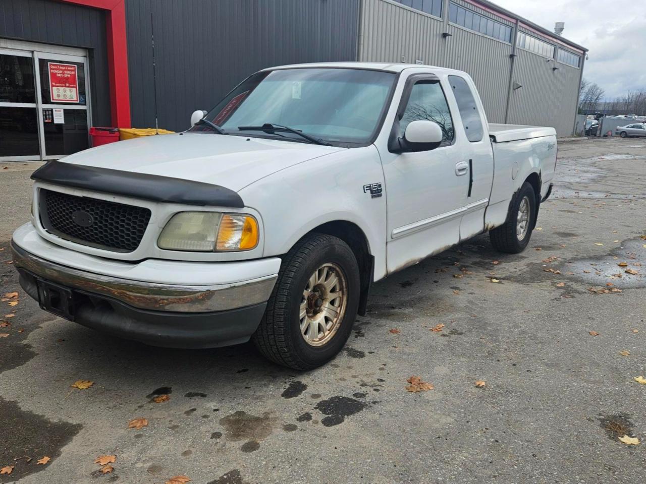 Used 2002 Ford F-150 XL Short Bed for sale in London, ON