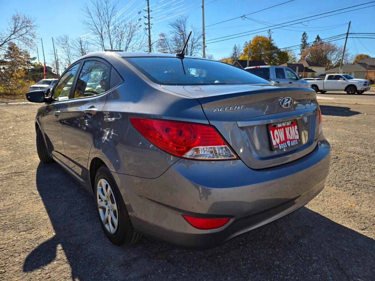 2014 Hyundai Accent GLS Photo2