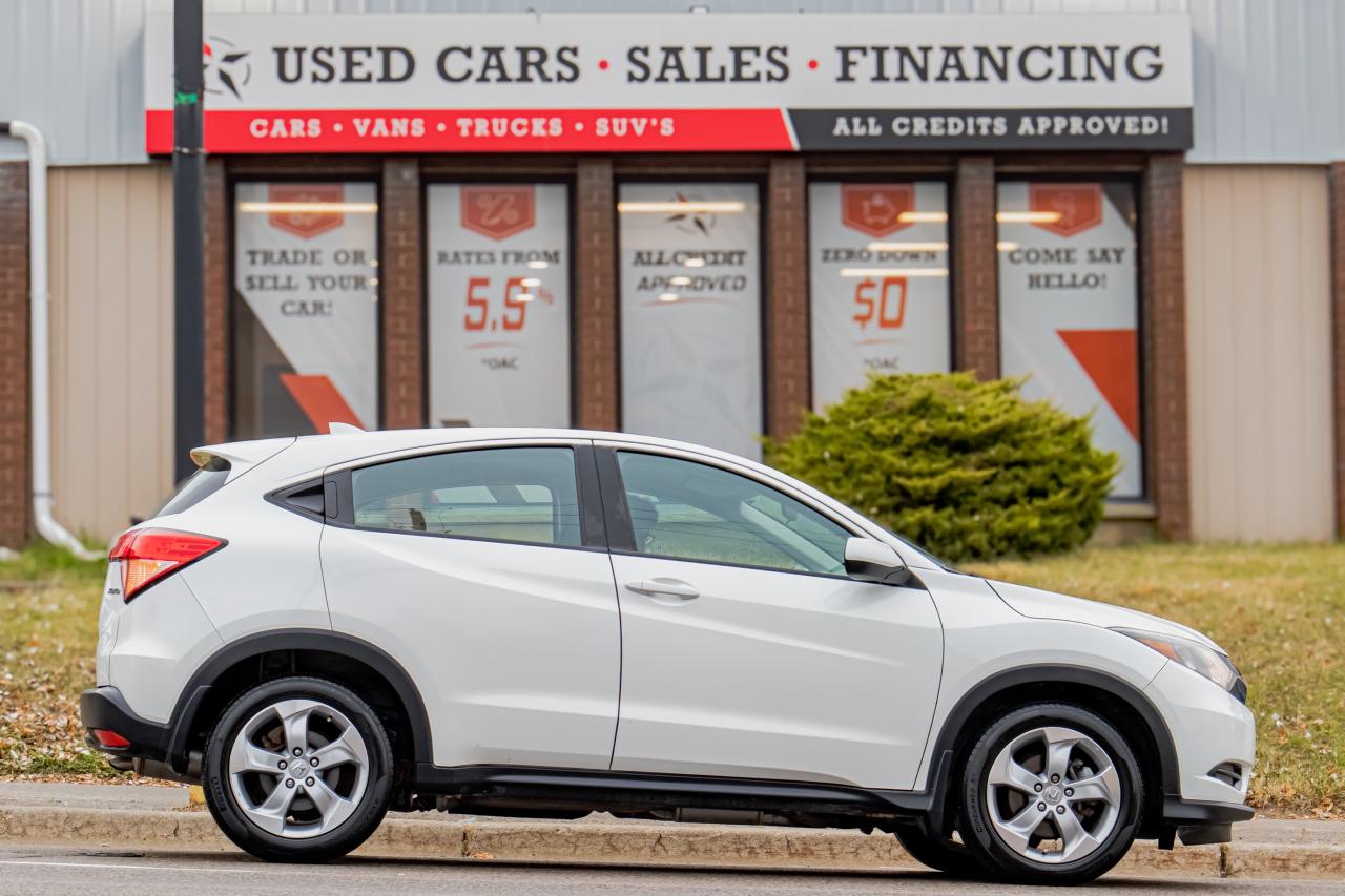 Used 2016 Honda HR-V LX | AWD | Honda Serviced | Clean Carfax | CarPlay for sale in Oshawa, ON