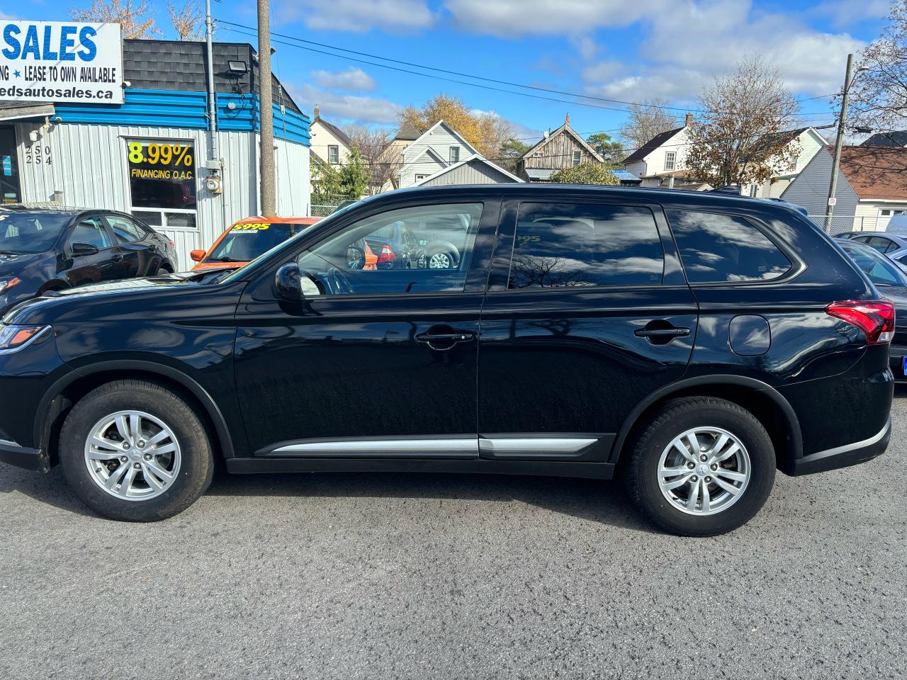 2020 Mitsubishi Outlander ES, 7 Passengers, All Wheel Drive, Htd Seats, - Photo #18