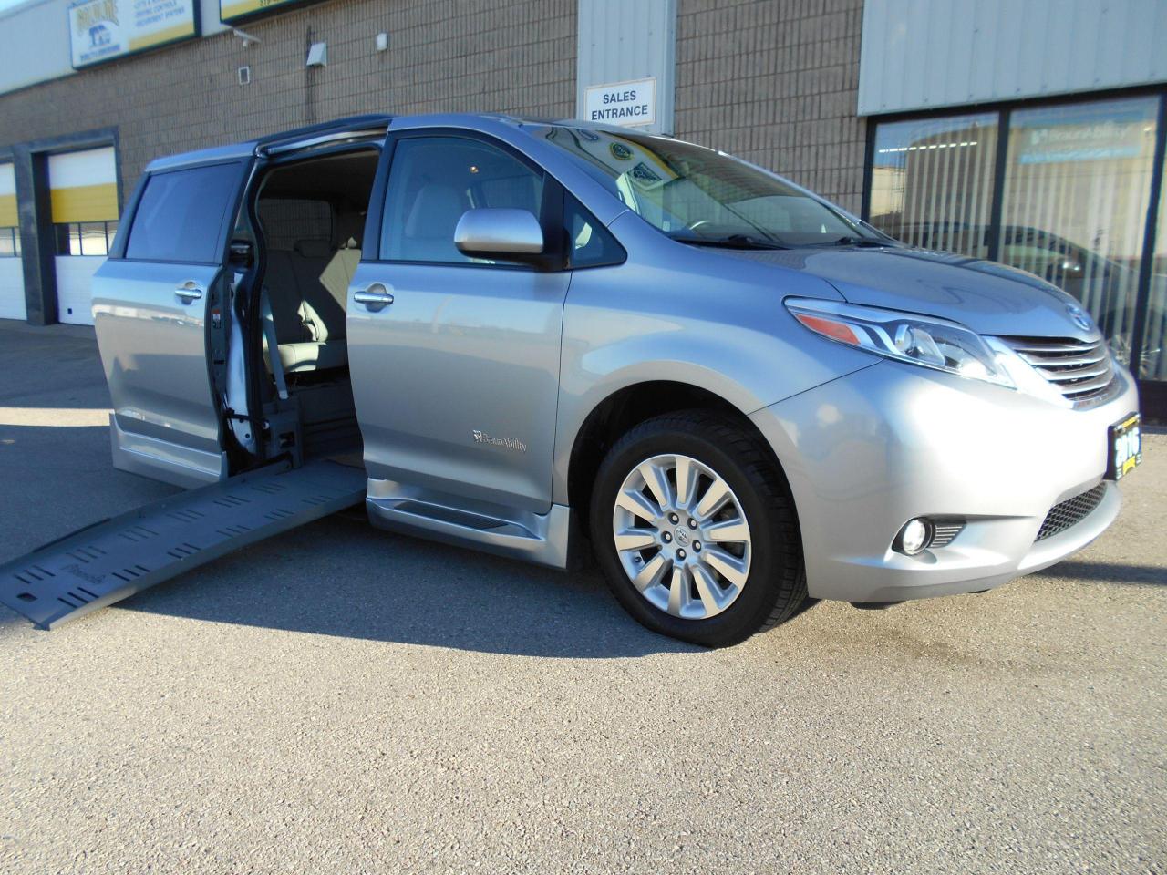 Used 2016 Toyota Sienna XLE-Wheelchair Accessible Side Entry-Power for sale in London, ON