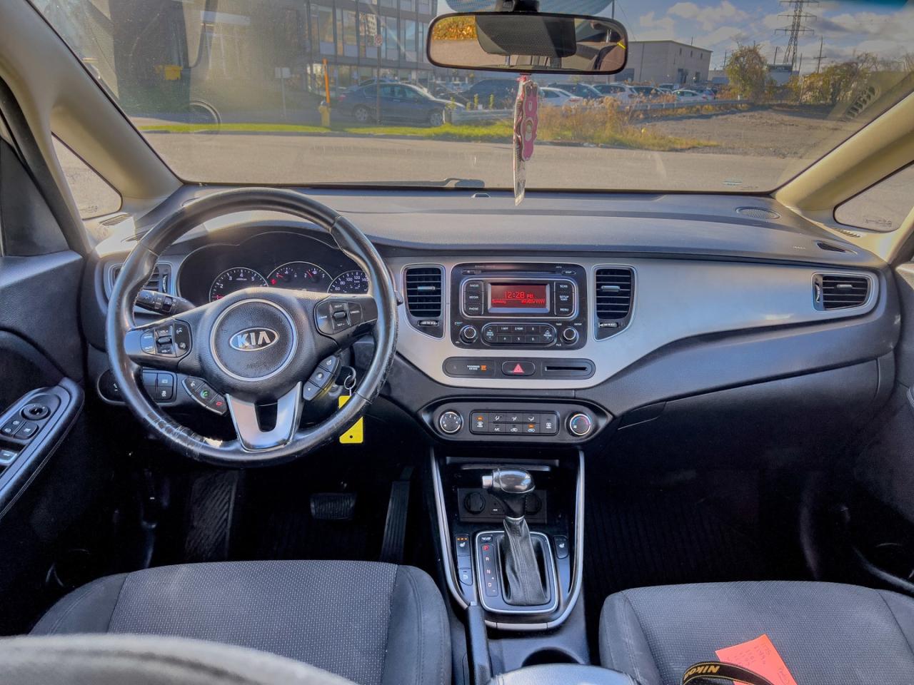 2014 Kia Rondo LX Fast Approvals, Easy Financing - Photo #20